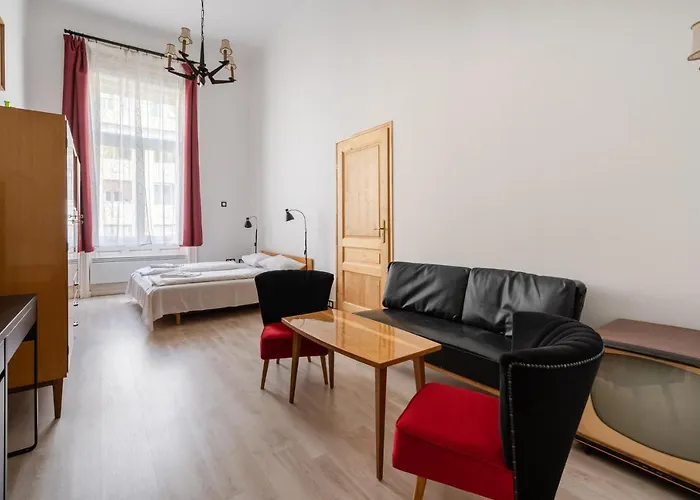 Retro Rebel Mode Apartment